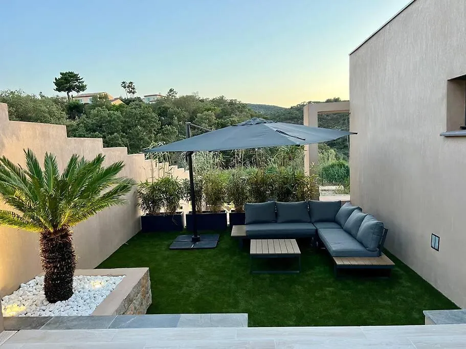 Magnifique Villa Contemporaine Frejus